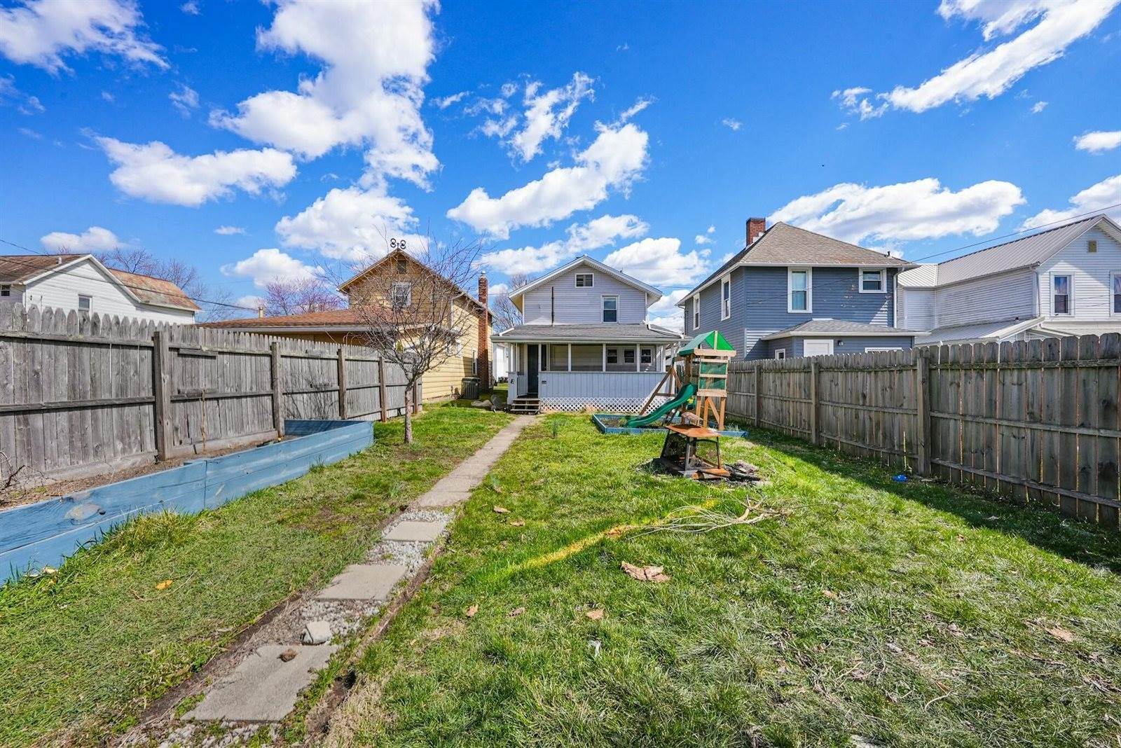 37 Allen Street, Newark, OH 43055
