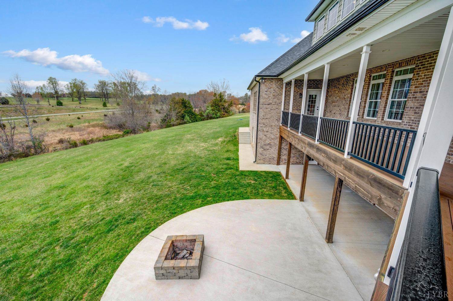 1695 Colby Drive, Forest, VA 24551
