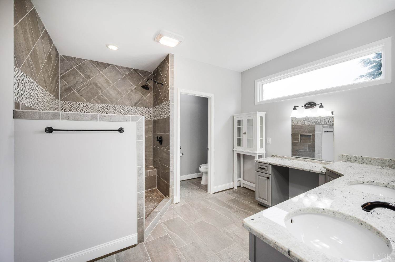 1695 Colby Drive, Forest, VA 24551