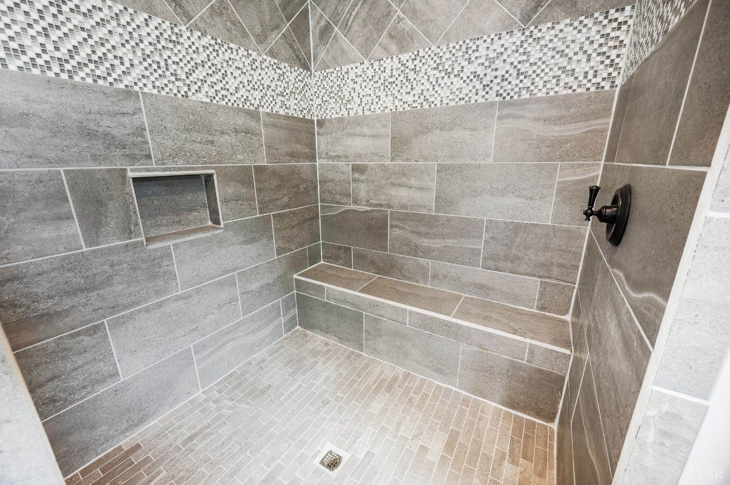 1695 Colby Drive, Forest, VA 24551