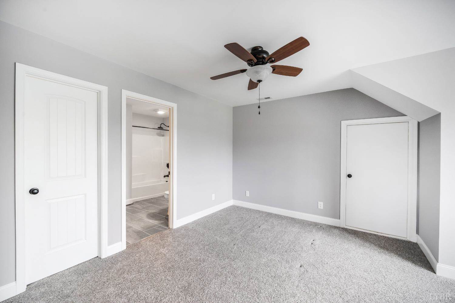 1695 Colby Drive, Forest, VA 24551