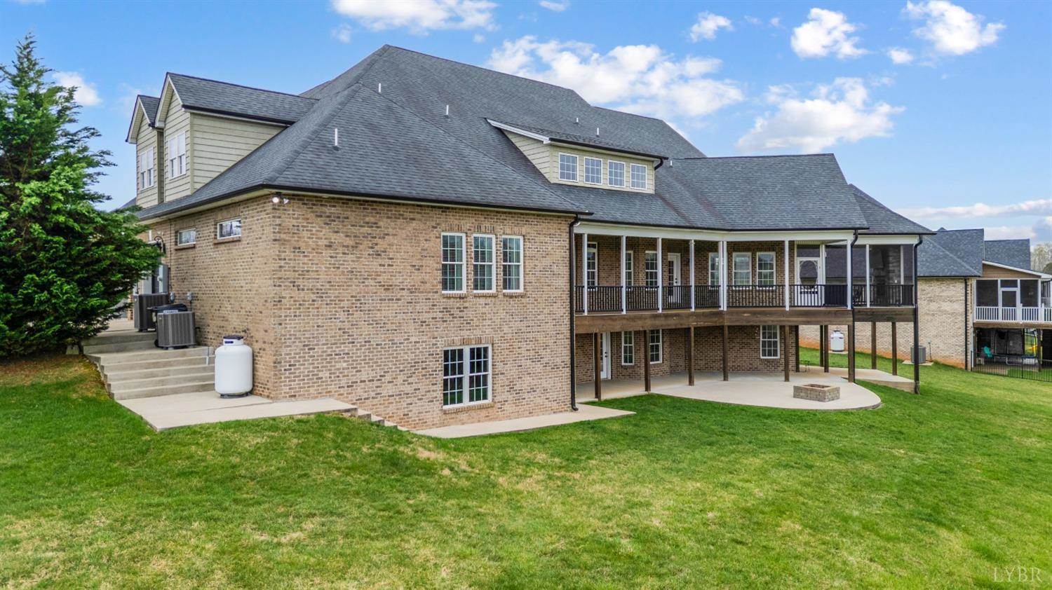 1695 Colby Drive, Forest, VA 24551