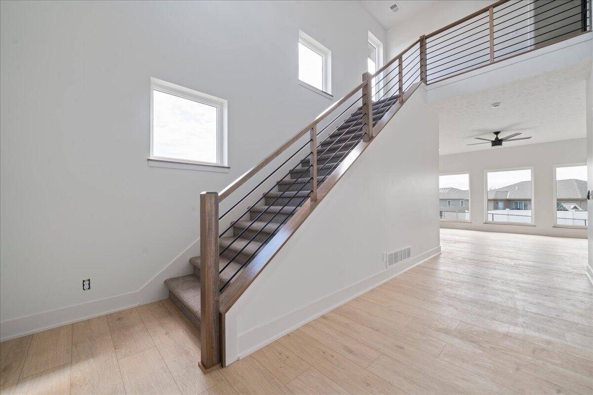 202 Augusta Drive, Treynor, IA 51575