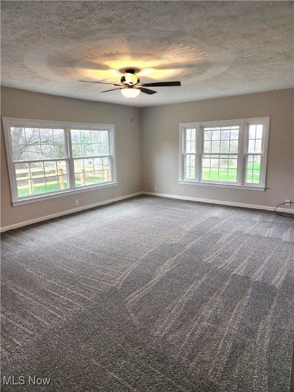 6008 Fairdale Drive, Cambridge, OH 43725