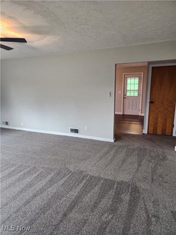 6008 Fairdale Drive, Cambridge, OH 43725