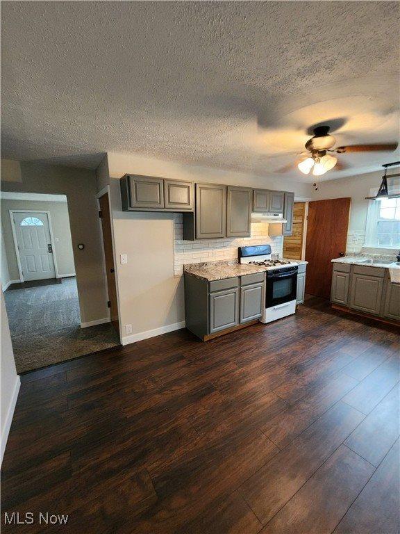 6008 Fairdale Drive, Cambridge, OH 43725