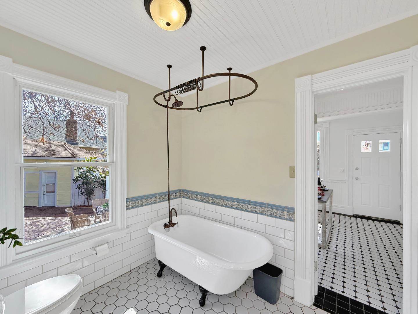 398 San Fernando, San Jose, CA 95110