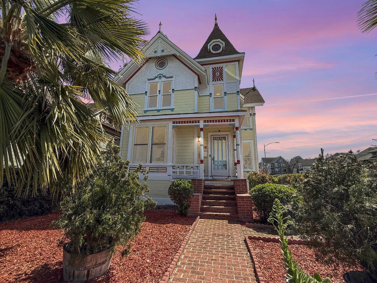 398 San Fernando, San Jose, CA 95110