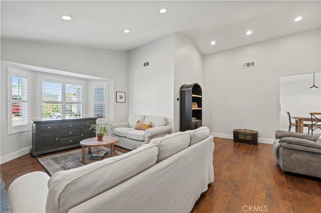 28120 Branch Road, Castaic, CA 91384