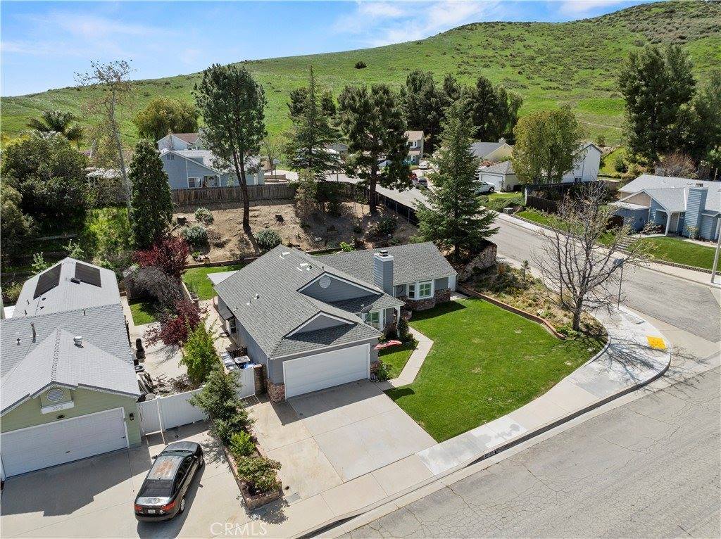 28120 Branch Road, Castaic, CA 91384