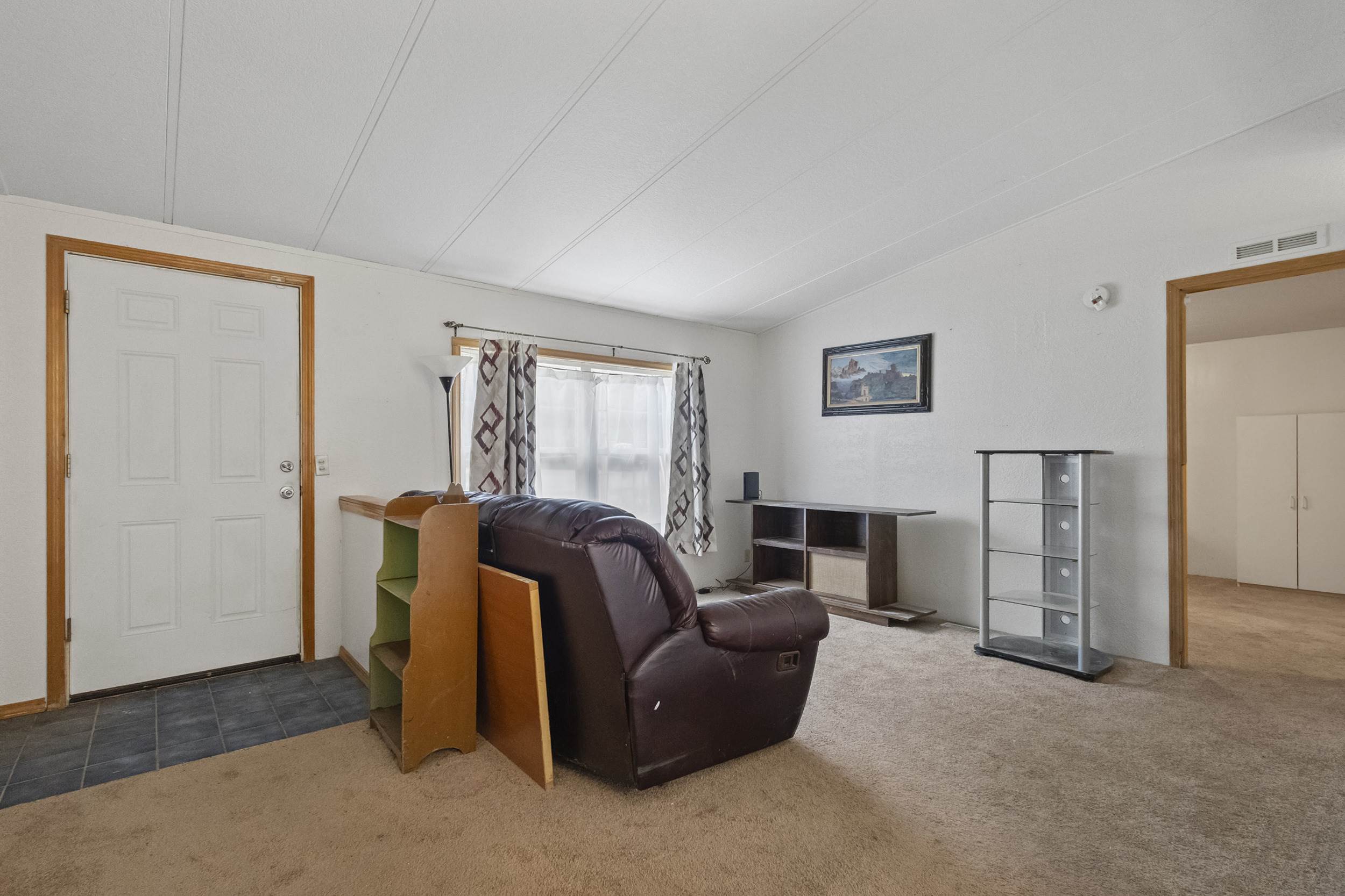 6461 Little Big Horn Road, Maple Falls, WA 98266