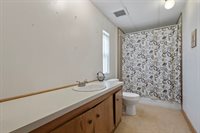 6461 Little Big Horn Road, Maple Falls, WA 98266