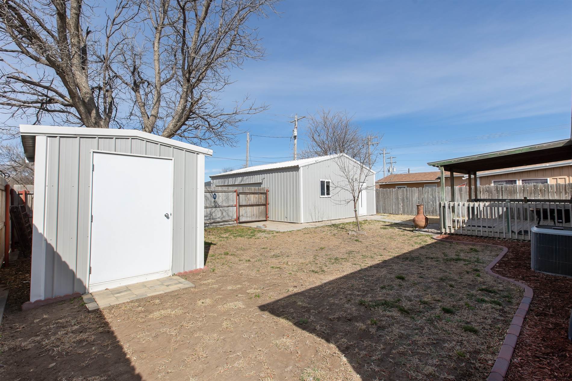 941 N Sullivan St, Ulysses, KS 67880