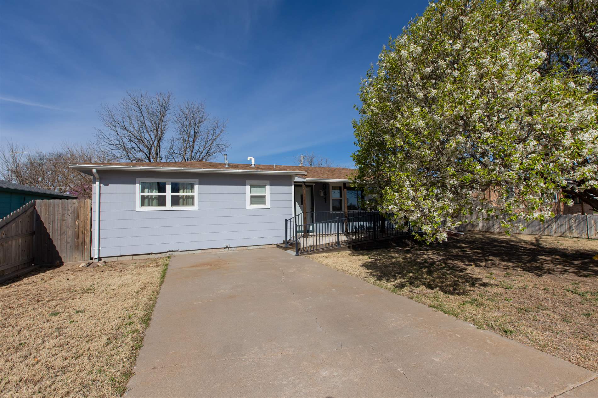 941 N Sullivan St, Ulysses, KS 67880