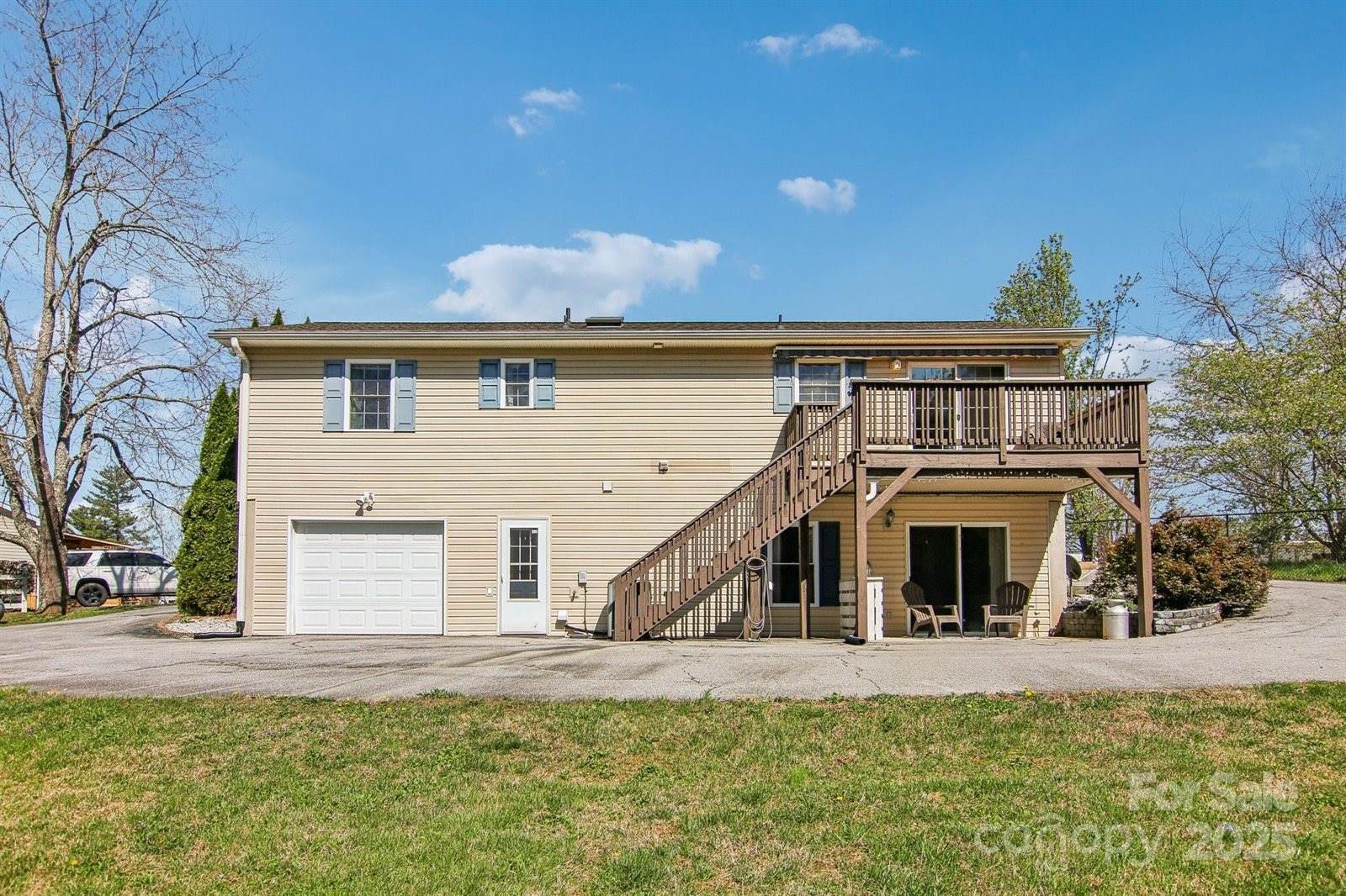 11 Haven Crest Lane, Fletcher, NC 28732