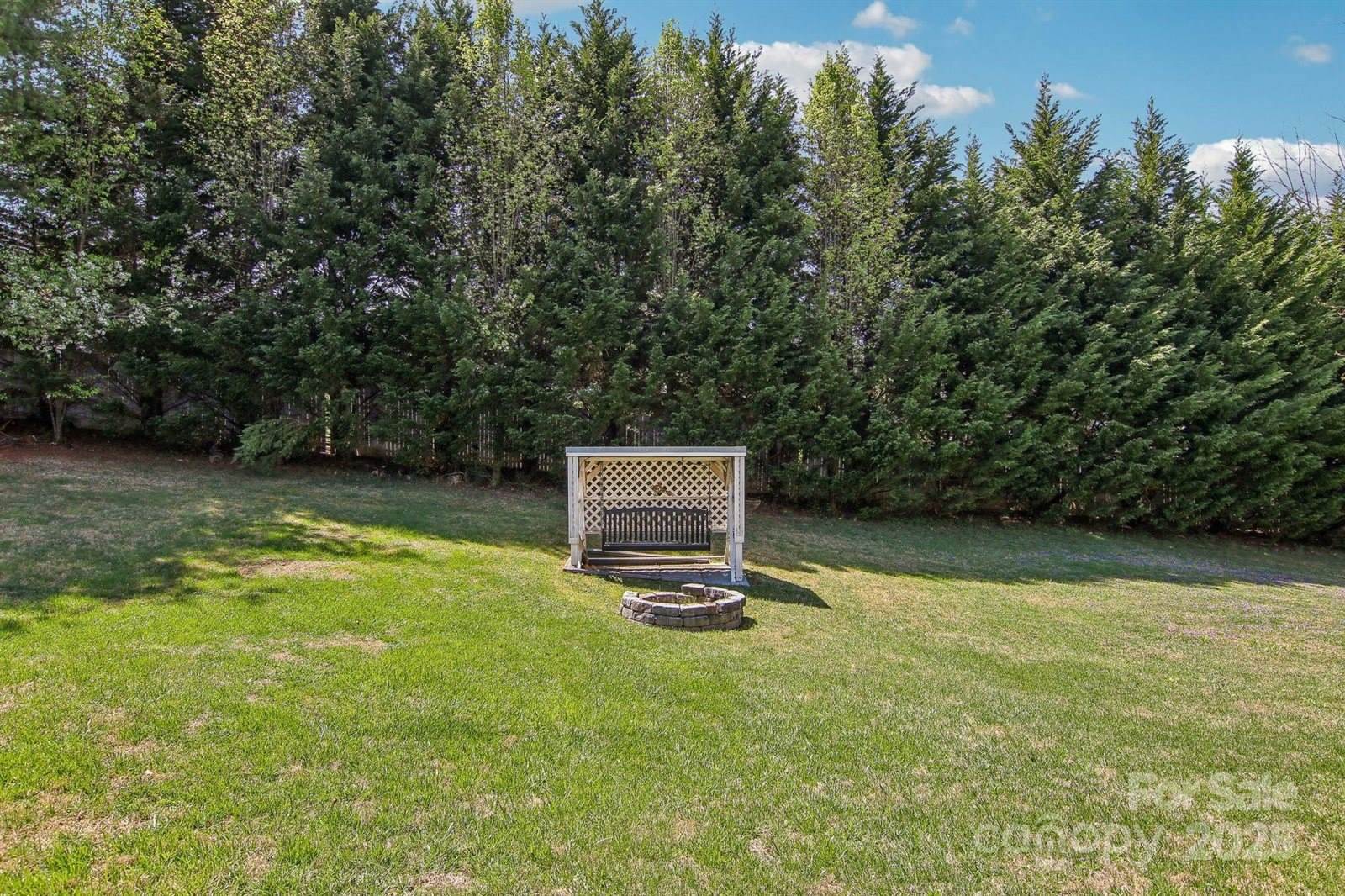 11 Haven Crest Lane, Fletcher, NC 28732