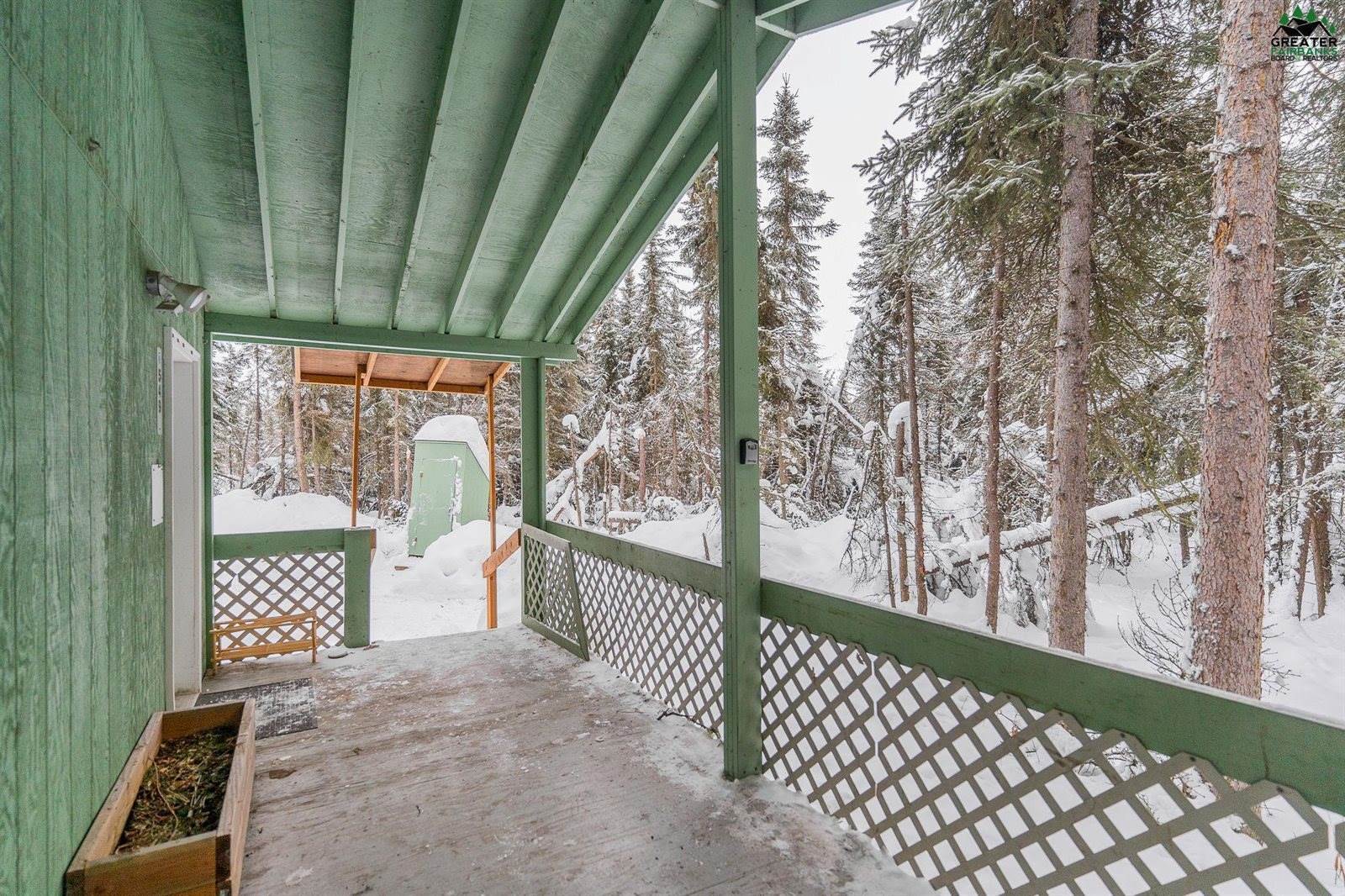 561 Nature Trail, Fairbanks, AK 99709