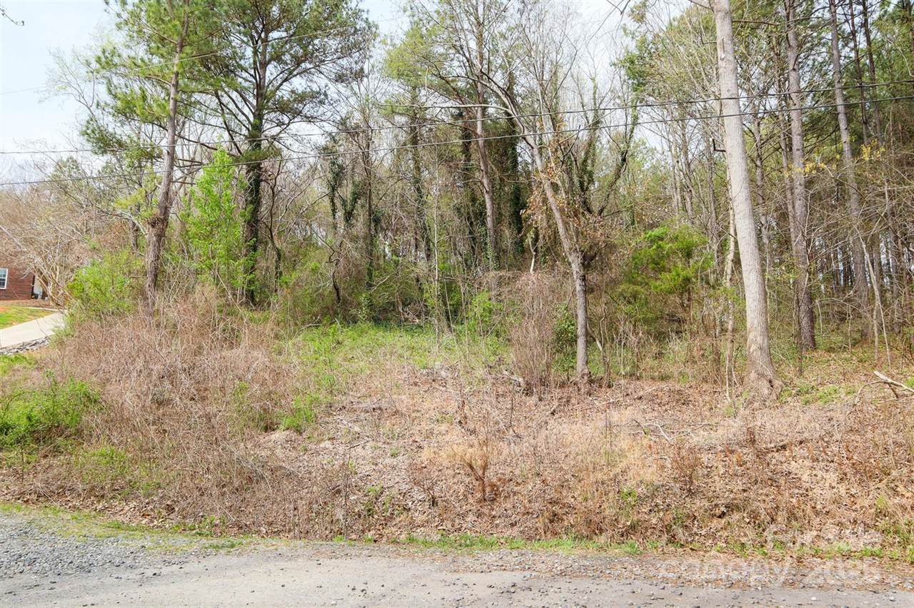 00 1st Street NE, #5, Hickory, NC 28601