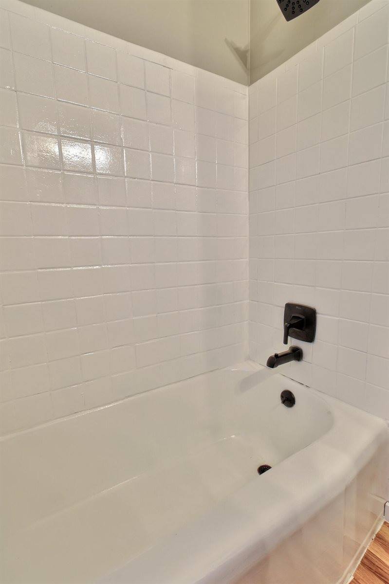 345 East Goulson Avenue, Hazel Park, MI 48030