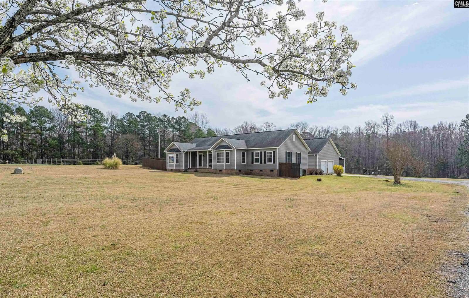 14 Carol Ct, Ridgeway, SC 29130