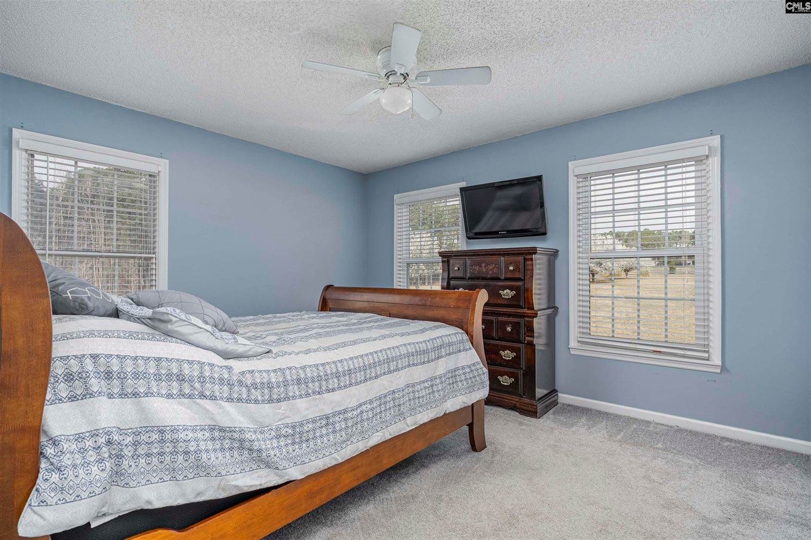 14 Carol Ct, Ridgeway, SC 29130
