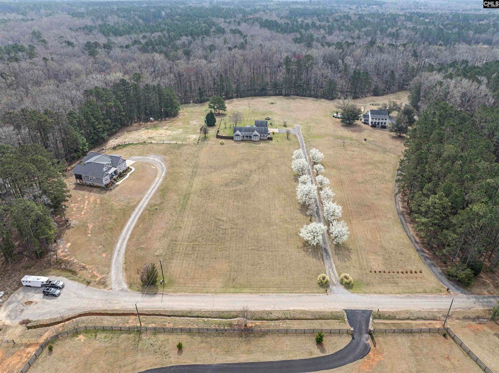 14 Carol Ct, Ridgeway, SC 29130