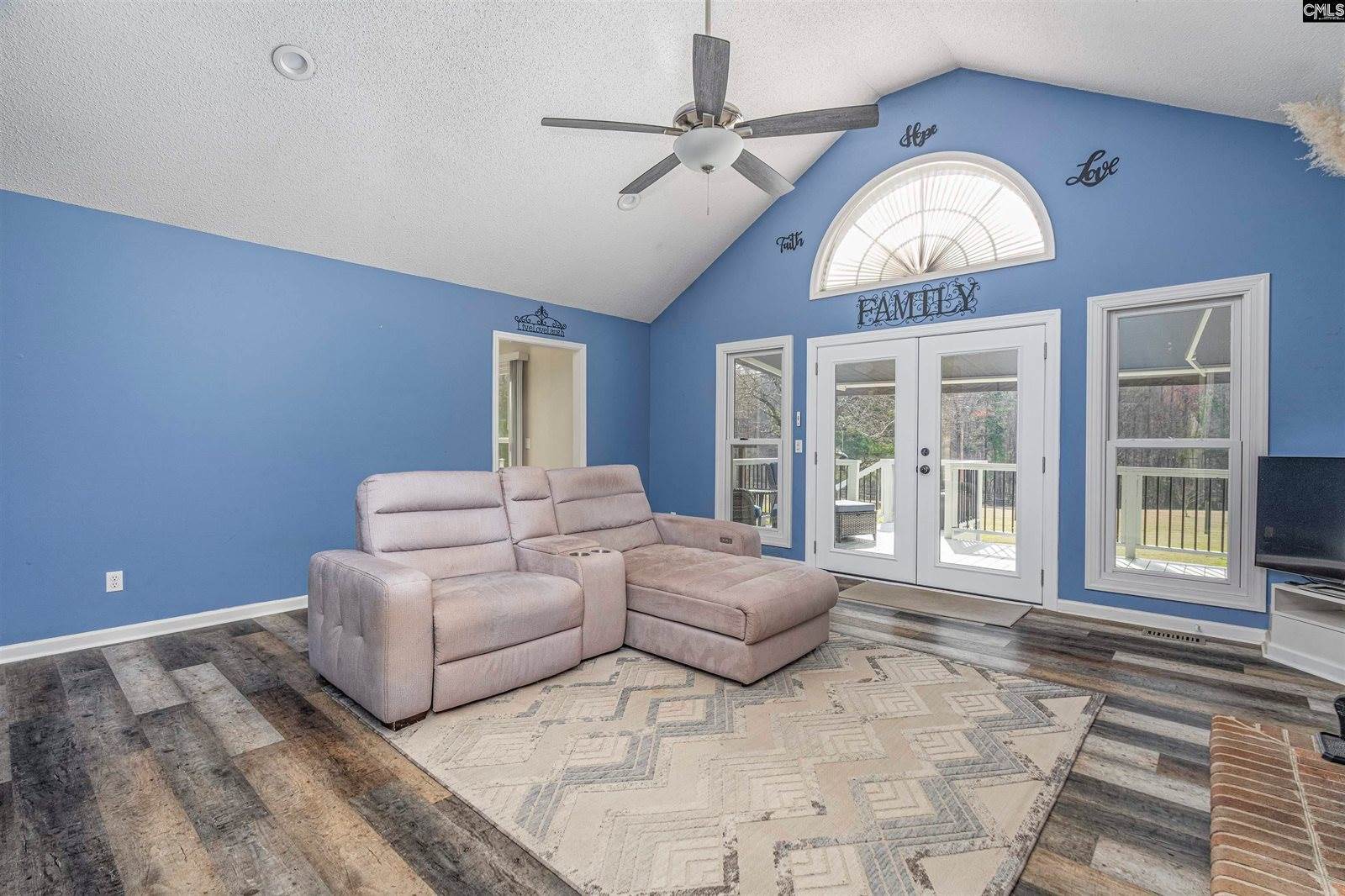 14 Carol Ct, Ridgeway, SC 29130