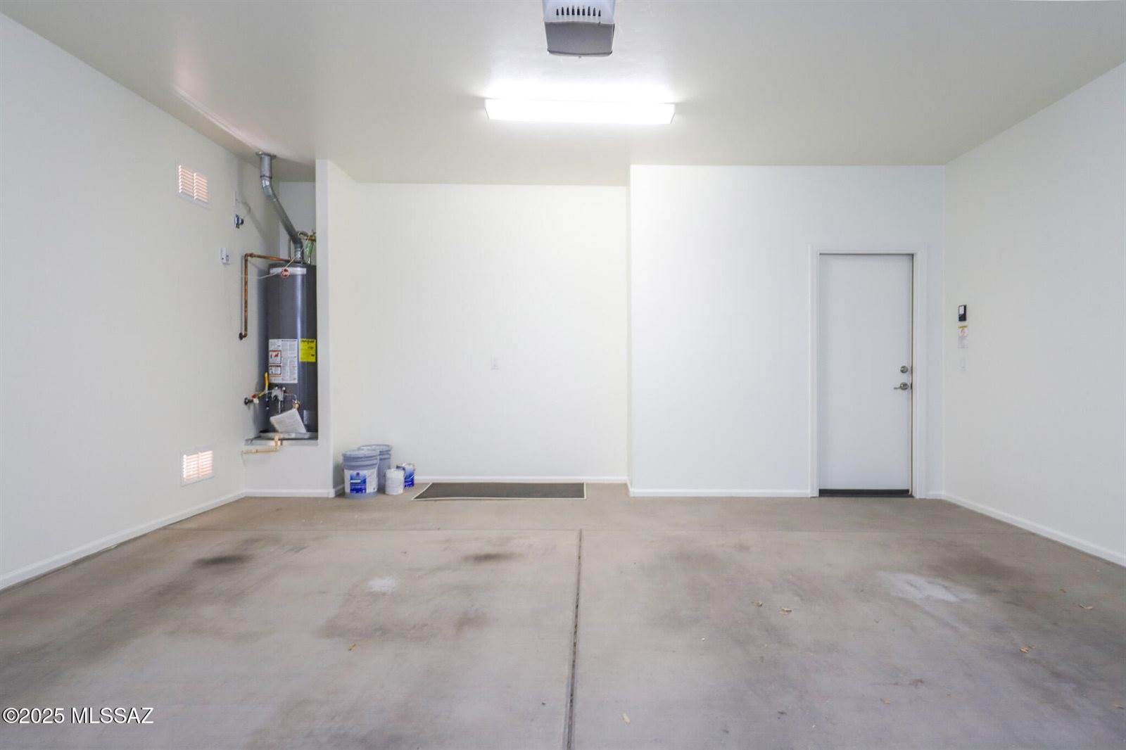 10478 South Cutting Horse Drive, Vail, AZ 85641