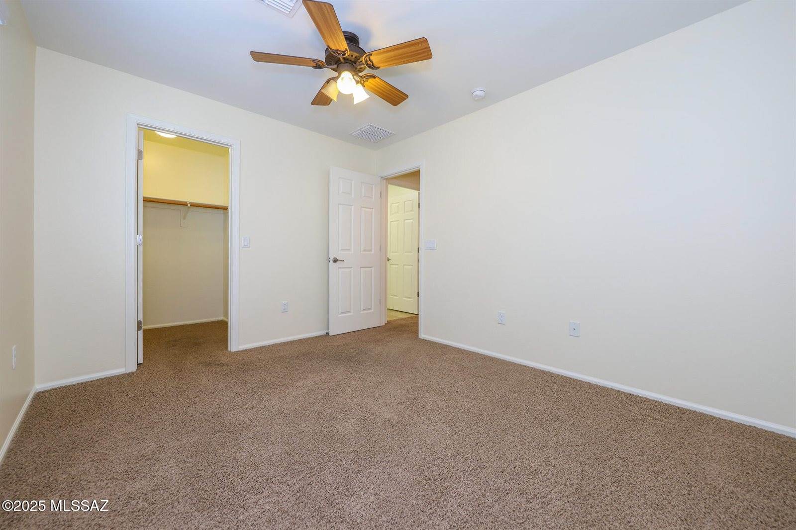 10478 South Cutting Horse Drive, Vail, AZ 85641