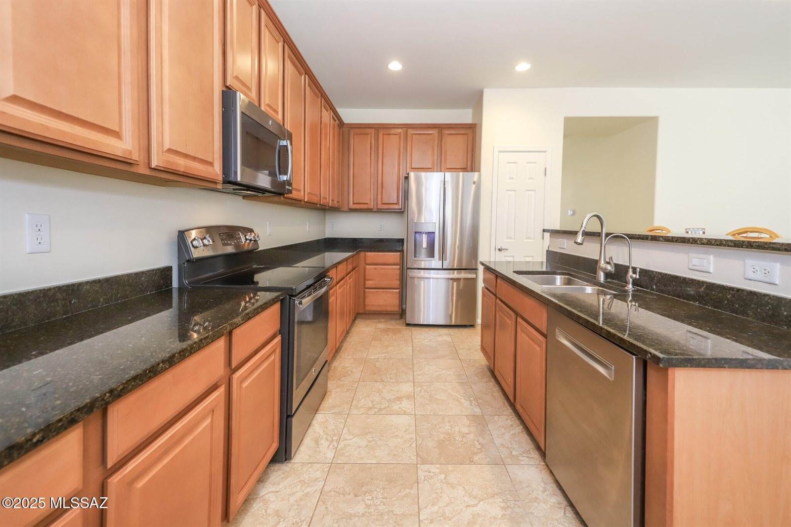 10478 South Cutting Horse Drive, Vail, AZ 85641