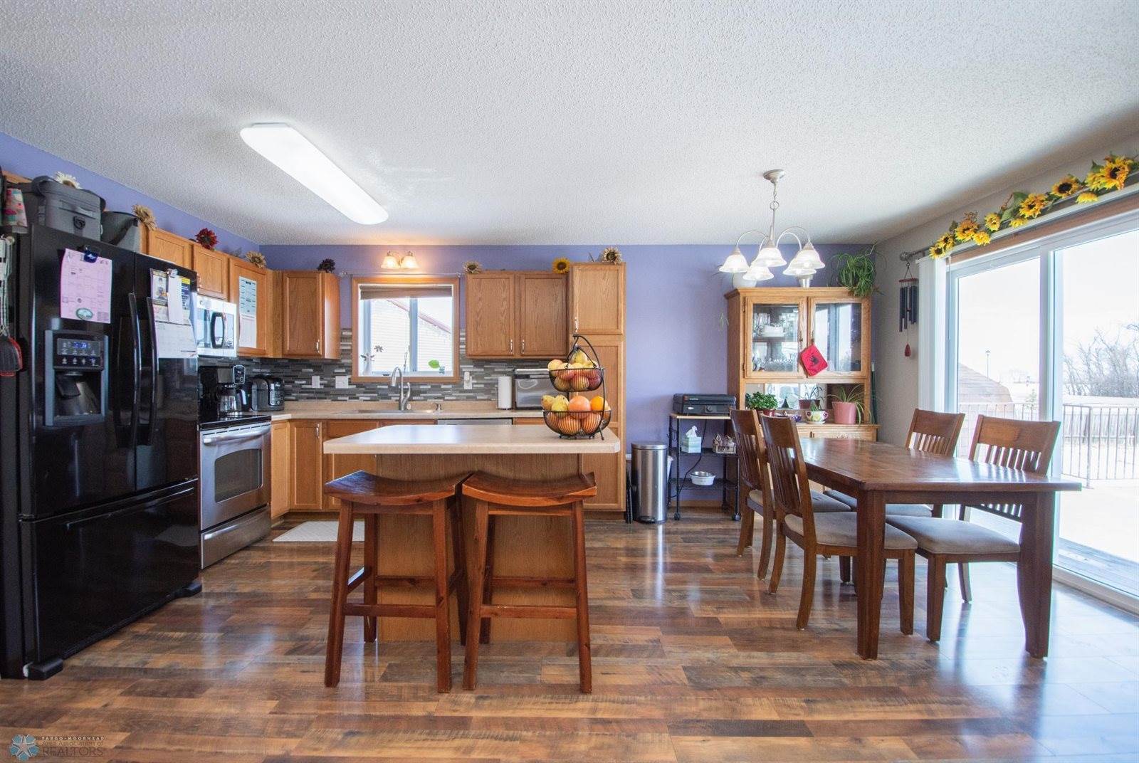 361 Maple Pointe Boulevard, Mapleton, ND 58059