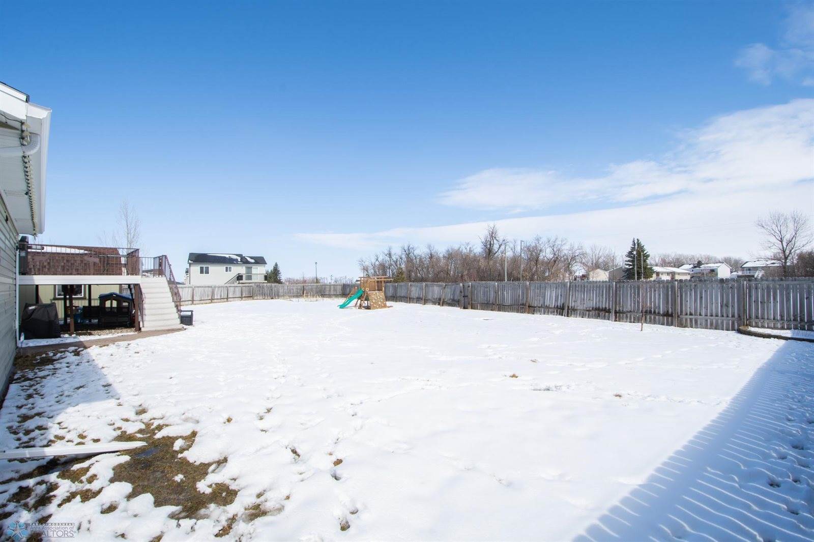 361 Maple Pointe Boulevard, Mapleton, ND 58059