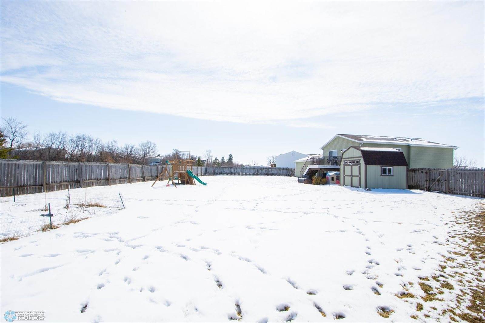 361 Maple Pointe Boulevard, Mapleton, ND 58059