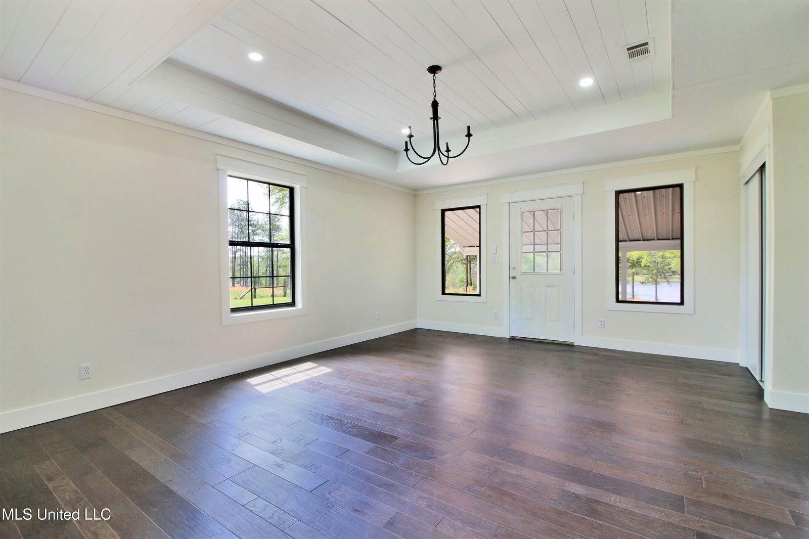 130 Ernest Nichelson Road, Lucedale, MS 39452