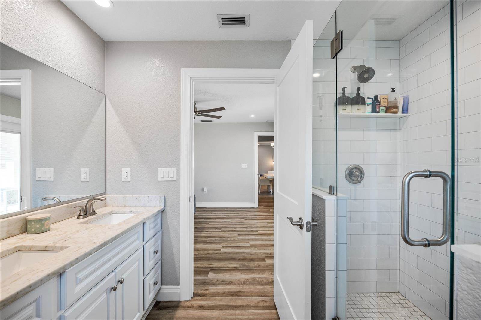 5284 36TH Avenue North, Saint Petersburg, FL 33710