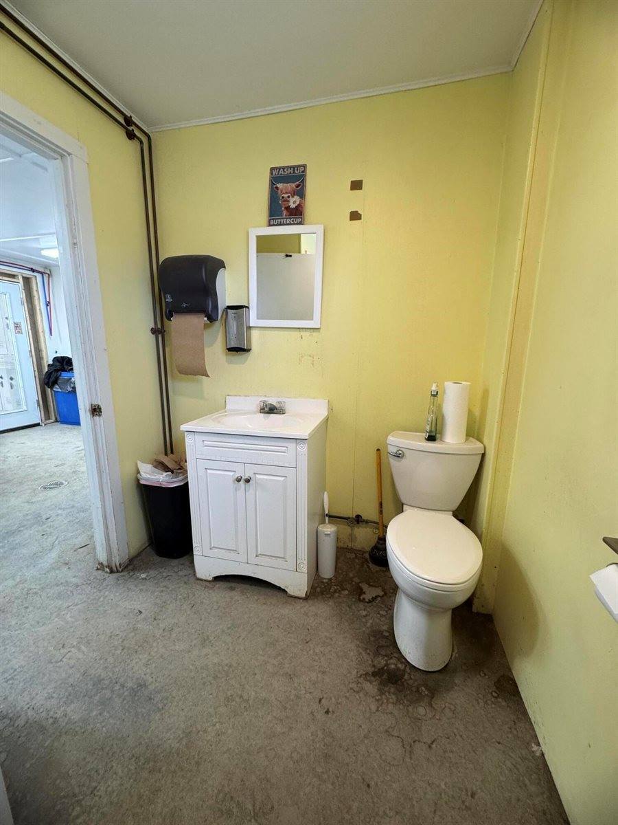 1225 West Main Street, Dover-Foxcroft, ME 04426