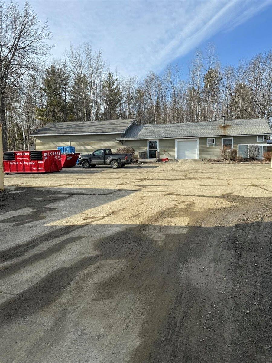 1225 West Main Street, Dover-Foxcroft, ME 04426