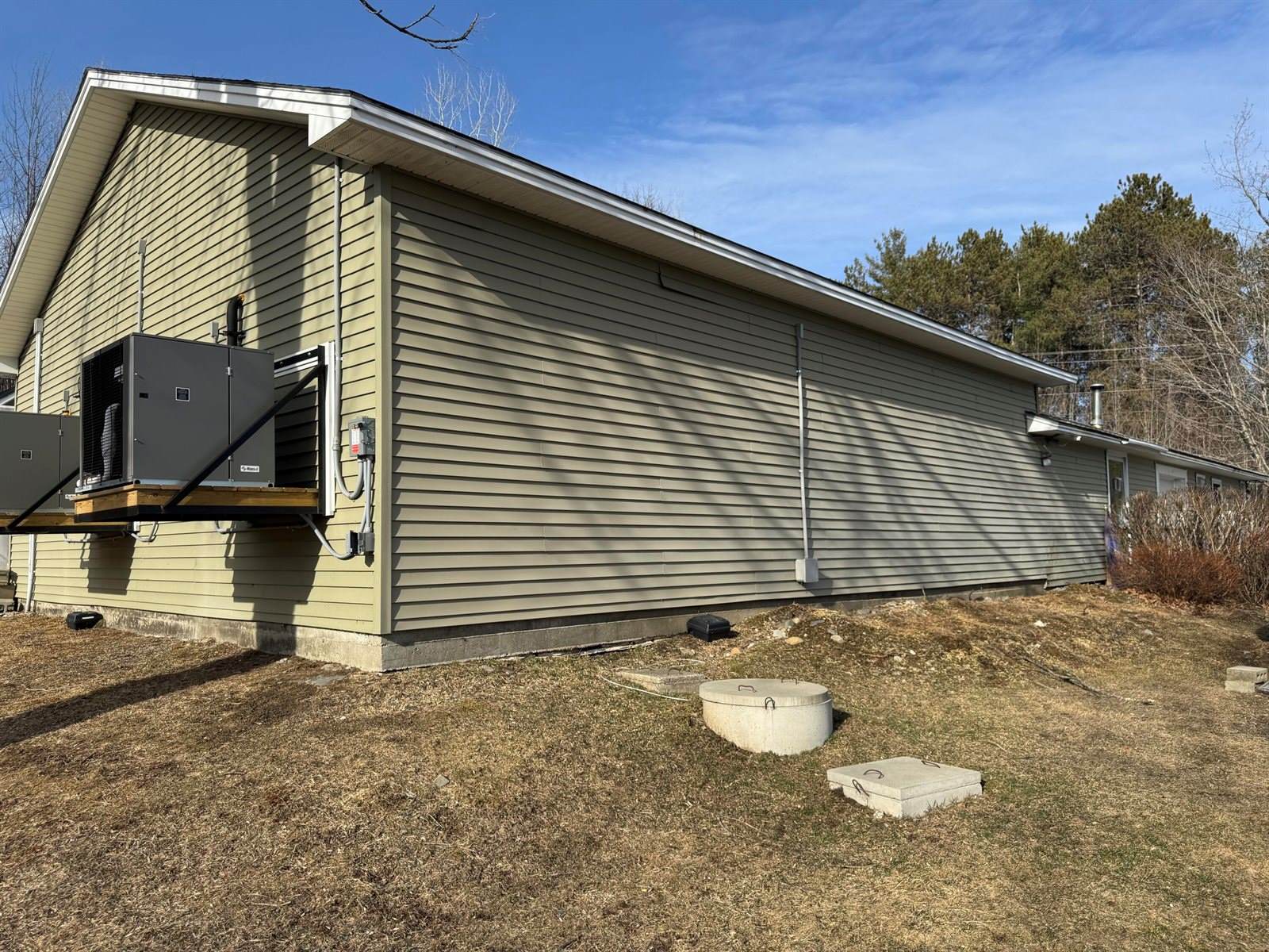 1225 West Main Street, Dover-Foxcroft, ME 04426