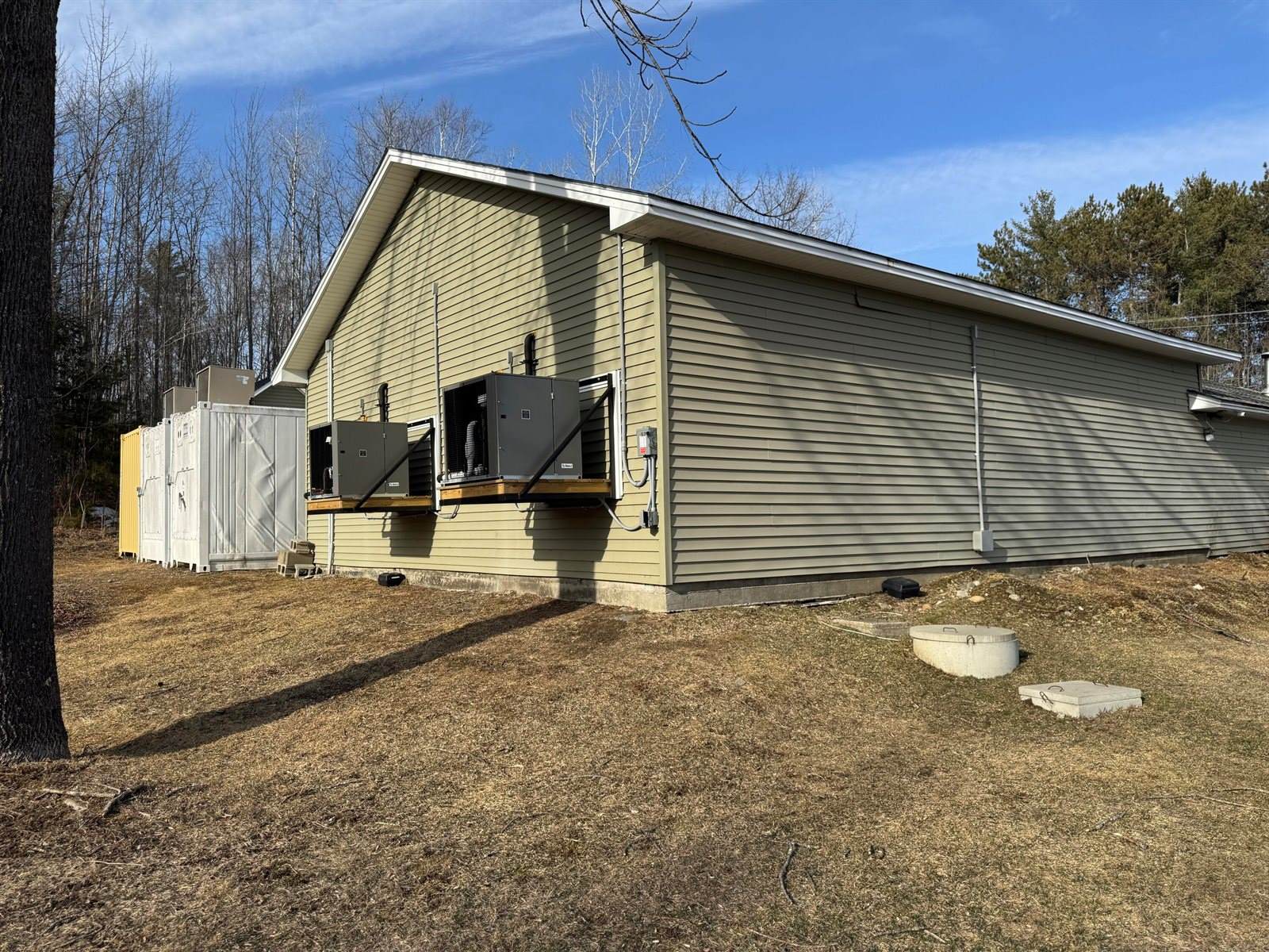 1225 West Main Street, Dover-Foxcroft, ME 04426