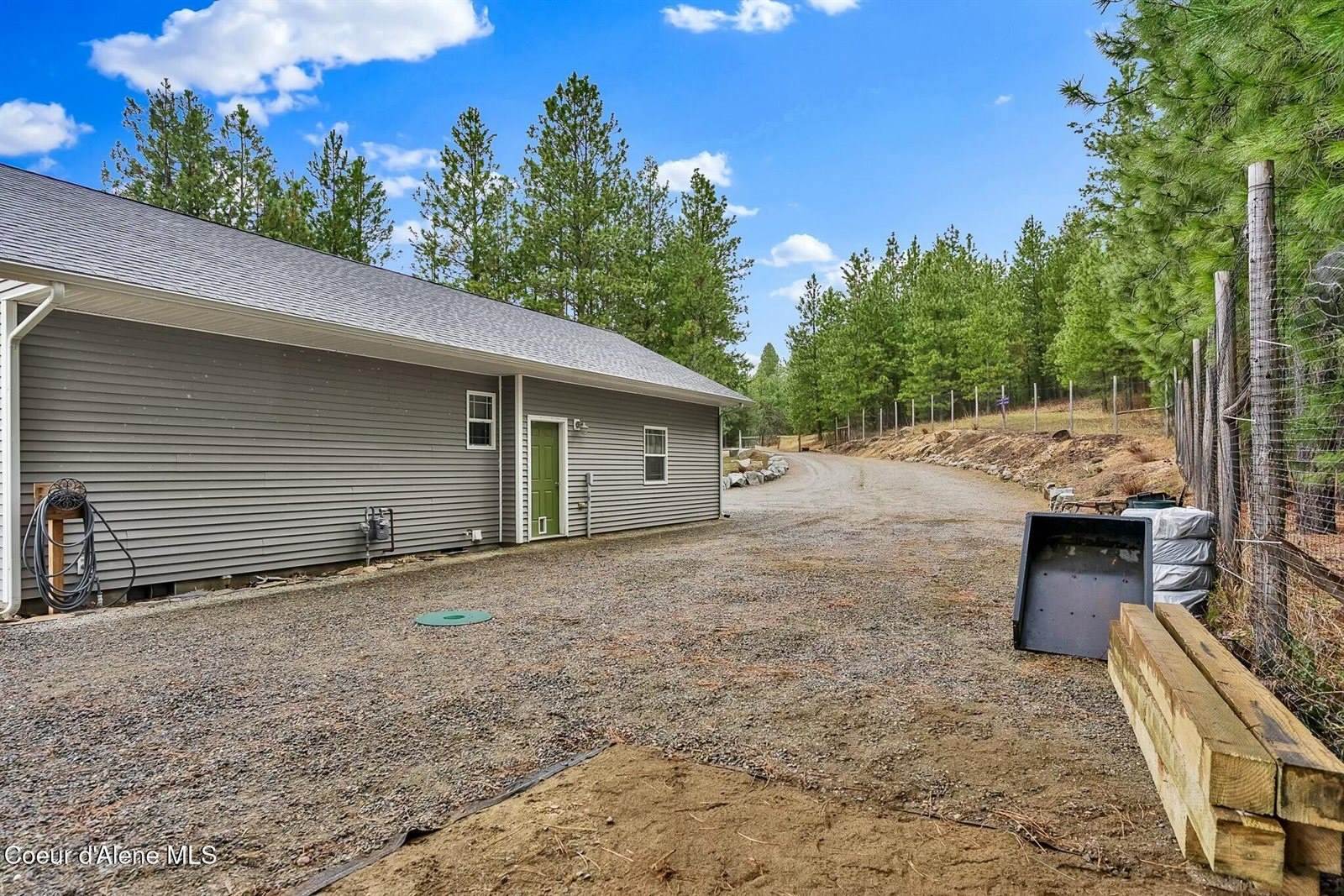 208 Chokecherry Drive, Bonners Ferry, ID 83805