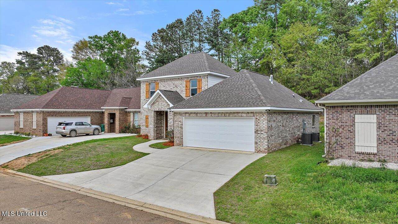 125 Ashley Park Drive, Byram, MS 39272