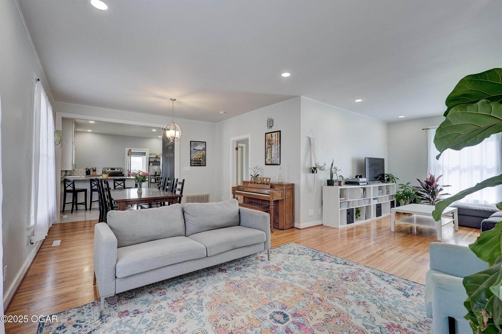 2507 North Florida Avenue, Joplin, MO 64801