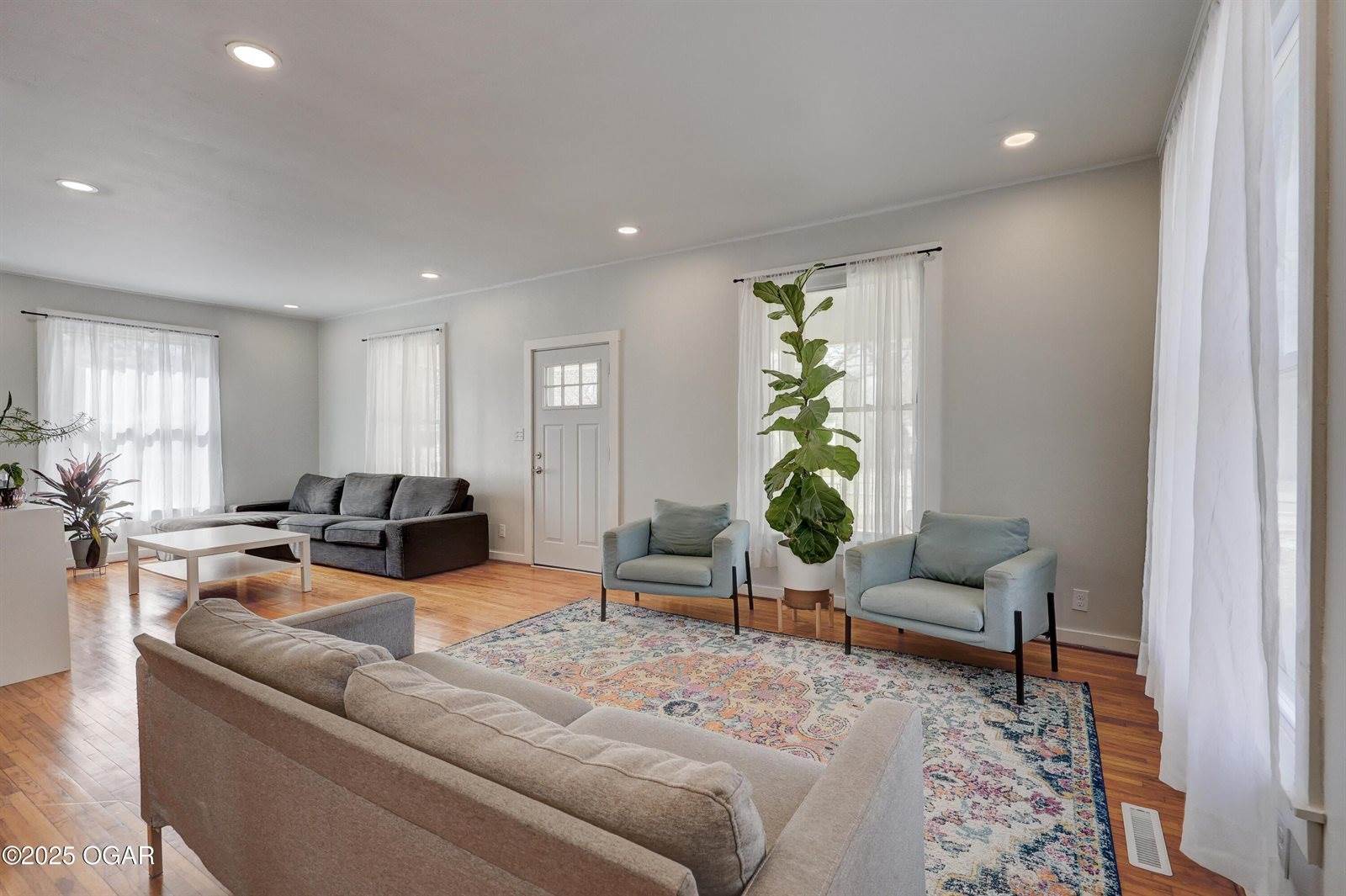 2507 North Florida Avenue, Joplin, MO 64801