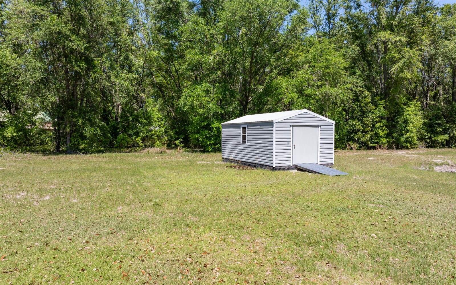 18261 73 Place, McAlpin, FL 32062