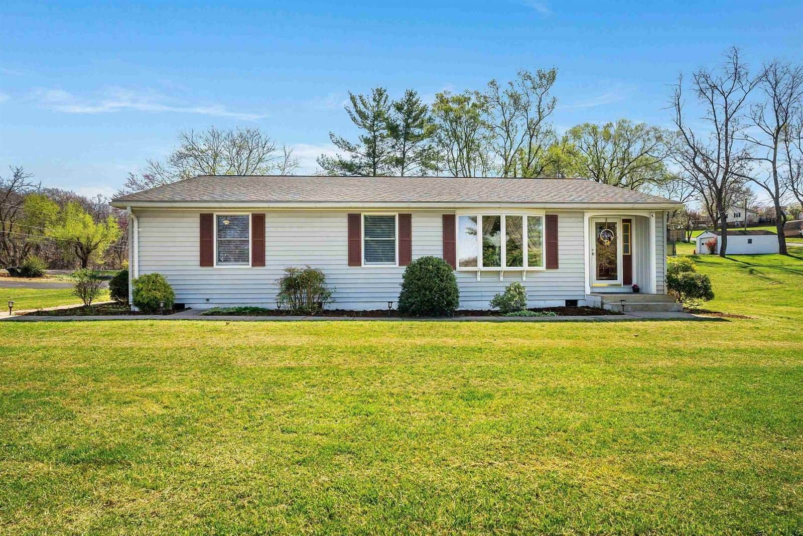 1023 Greendale Rd, Harrisonburg, VA 22801