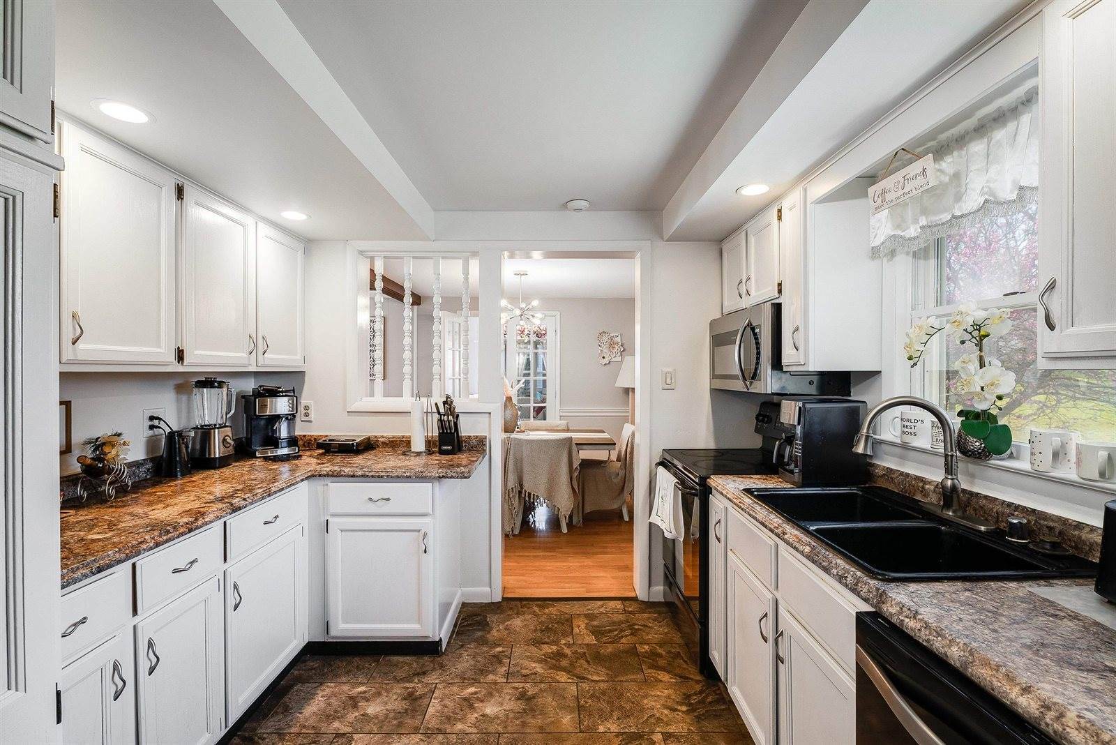 1023 Greendale Rd, Harrisonburg, VA 22801
