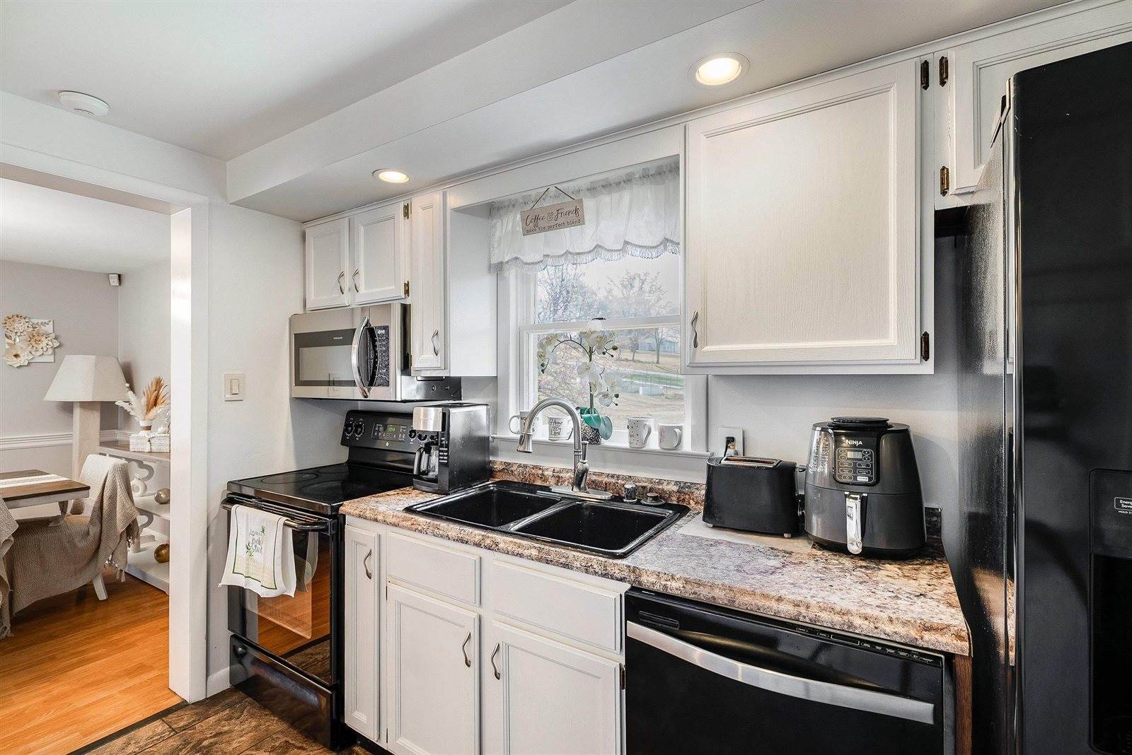 1023 Greendale Rd, Harrisonburg, VA 22801
