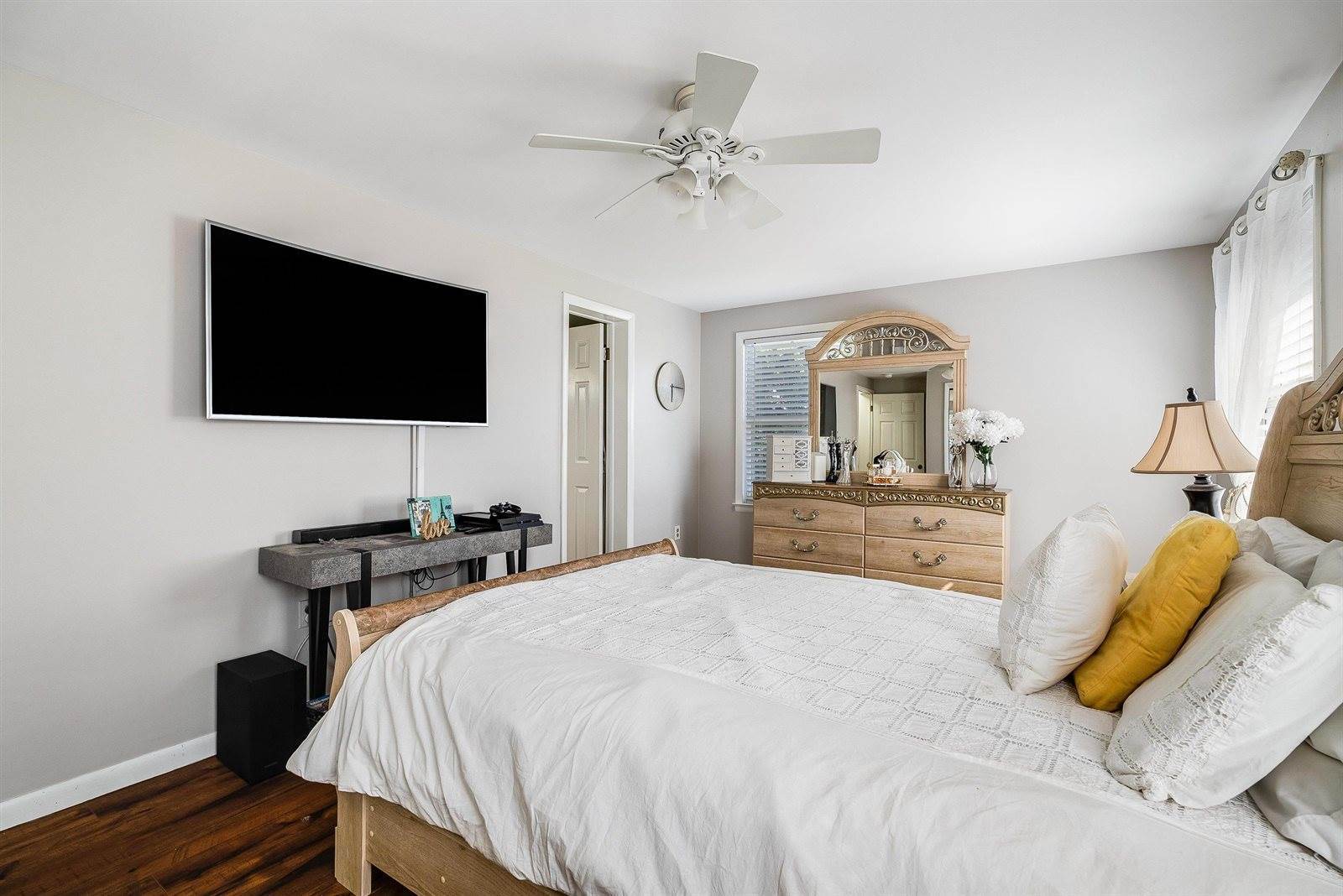 1023 Greendale Rd, Harrisonburg, VA 22801