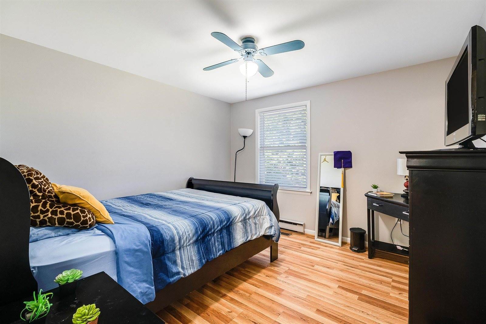 1023 Greendale Rd, Harrisonburg, VA 22801