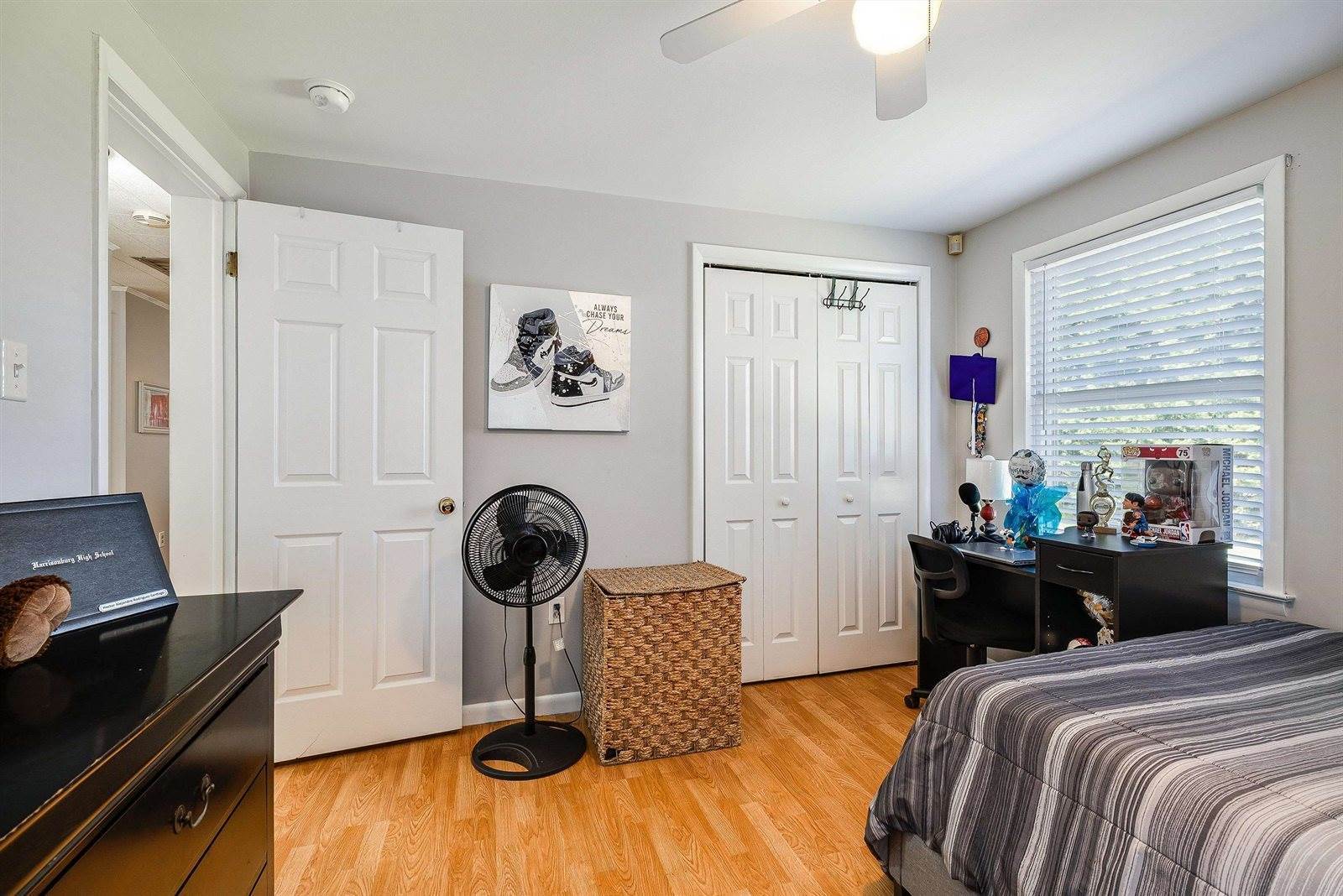 1023 Greendale Rd, Harrisonburg, VA 22801
